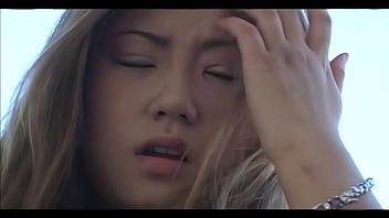Trừ Khi Là để Chịch Hai Tên Biên Tập Viên đang Nứng đang Dựng Phim Cho Cô ấy!